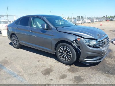 3VWC57BU5KM****** 2019 Volkswagen Jetta