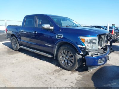 2017 Nissan Titan