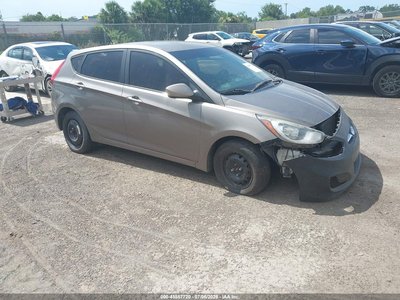 KMHCT5AE7EU****** 2014 Hyundai Accent