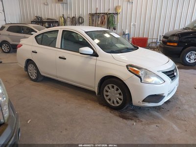 3N1CN7AP4JL****** 2018 Nissan Versa