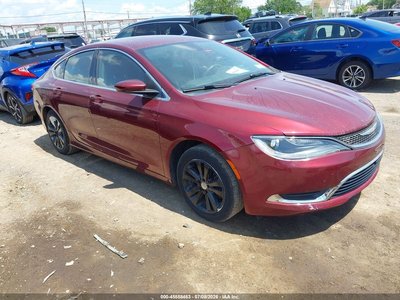 1C3CCCAB1FN****** 2015 Chrysler 200