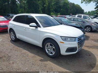 WA1ANAFY1J2****** 2018 Audi Q5