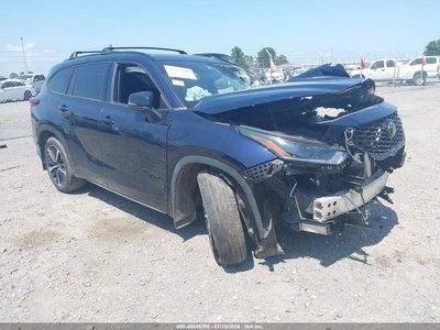 5TDLZRAH6MS****** 2021 Toyota Highlander