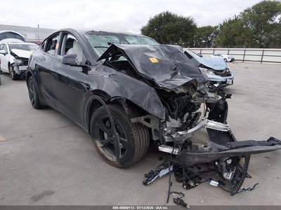 7SAYGDEDXTA****** 2026 Tesla Model Y