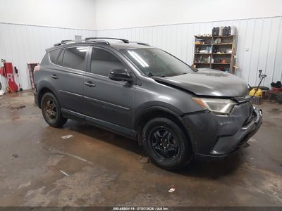 JTMBFREV5HJ****** 2017 Toyota RAV4