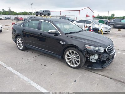 2014 Ford Taurus