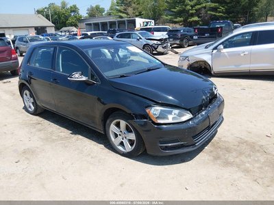 3VW217AU3HM****** 2017 Volkswagen Golf