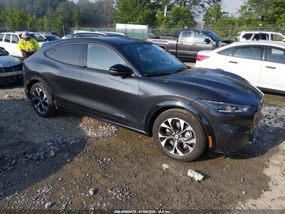 3FMTK3SU0MM****** 2021 Ford Mustang Mach-E