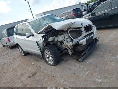 5UXKR0C56G0****** 2016 BMW X5