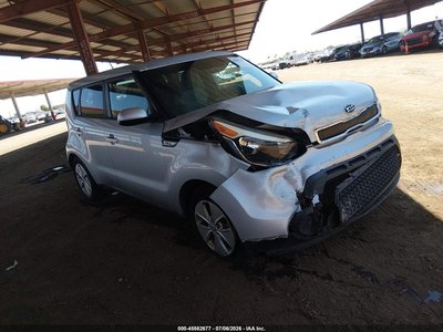 KNDJN2A25G7****** 2016 Kia Soul