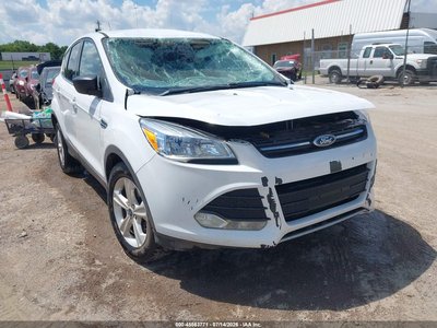 1FMCU0G74GU****** 2016 Ford Escape