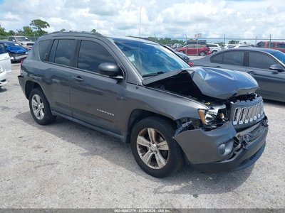 1C4NJCBA1GD****** 2016 Jeep Compass