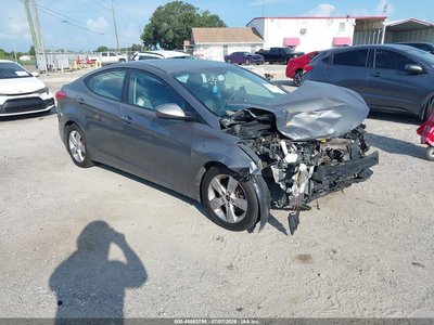 5NPDH4AE2DH****** 2013 Hyundai Elantra