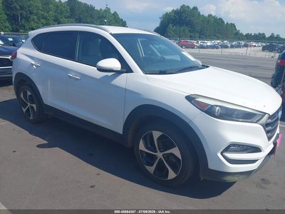 KM8J33A20GU****** 2016 Hyundai Tucson