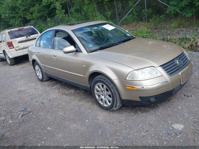 WVWPD63BX1P****** 2001 Volkswagen Passat
