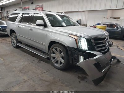 1GYS4TKJ3FR****** 2015 Cadillac Escalade