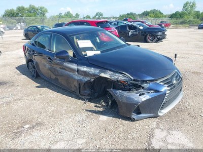 JTHC81D25J5****** 2018 Lexus IS