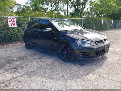 2017 Volkswagen Golf GTI