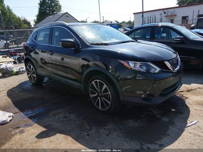 JN1BJ1CR6HW****** 2017 Nissan Rogue Sport