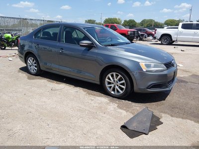 3VWDX7AJ5CM****** 2012 Volkswagen Jetta