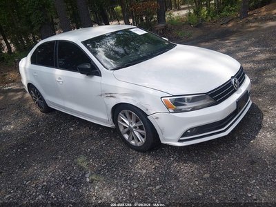 3VWB17AJ7GM****** 2016 Volkswagen Jetta