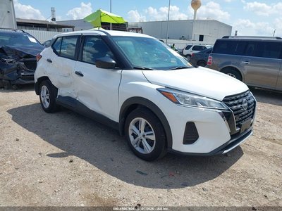 3N1CP5BV8SL****** 2025 Nissan Kicks Play