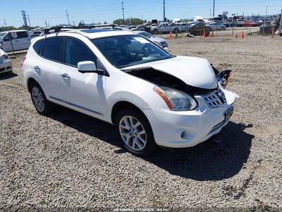 JN8AS5MV7DW****** 2013 Nissan Rogue