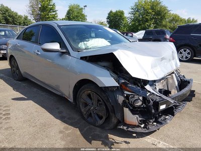 5NPLM4AG7MH****** 2021 Hyundai Elantra