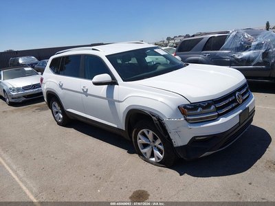 1V2DR2CA5JC****** 2018 Volkswagen Atlas