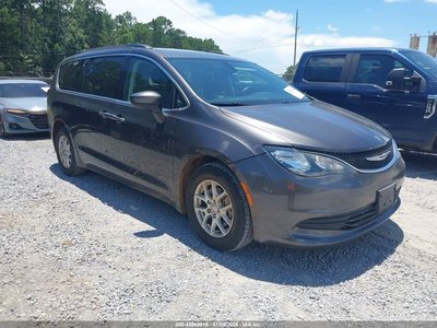 2C4RC1DG9LR****** 2020 Chrysler Voyager