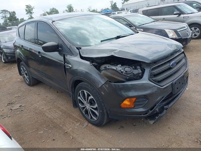 1FMCU0F75JU****** 2018 Ford Escape