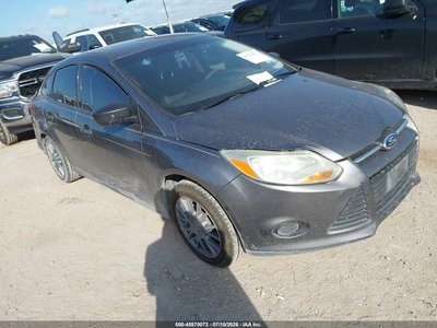 1FADP3E27EL****** 2014 Ford Focus