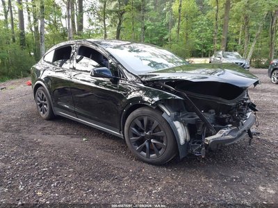 7SAXCBE52PF****** 2023 Tesla Model X