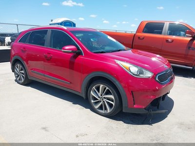 KNDCE3LC3J5****** 2018 Kia Niro