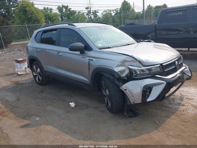 3VV8X7B27RM****** 2024 Volkswagen Taos