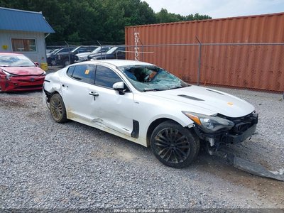 KNAE15LA5J6****** 2018 Kia Stinger