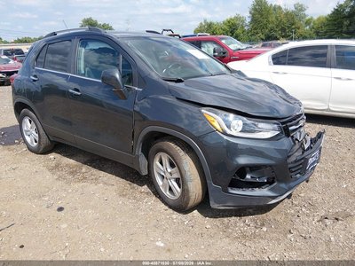 3GNCJLSB3KL****** 2019 Chevrolet Trax