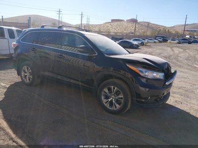 5TDJKRFH2FS****** 2015 Toyota Highlander