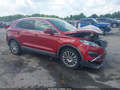 5LMCJ3C91GU****** 2016 Lincoln MKC