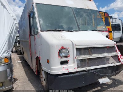 2005 Freightliner MT45 Chassis