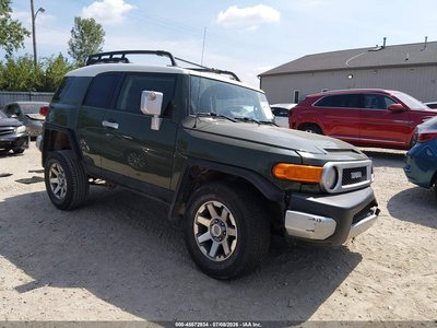 JTEBU4BFXEK****** 2014 Toyota FJ Cruiser