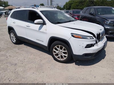1C4PJLCBXGW****** 2016 Jeep Cherokee