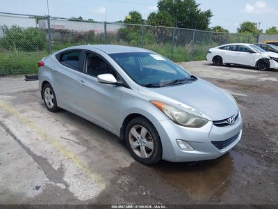 KMHDH4AE8DU****** 2013 Hyundai Elantra