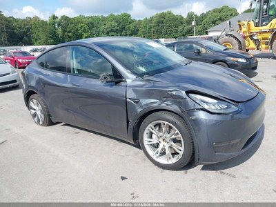 5YJYGDEE3MF****** 2021 Tesla Model Y