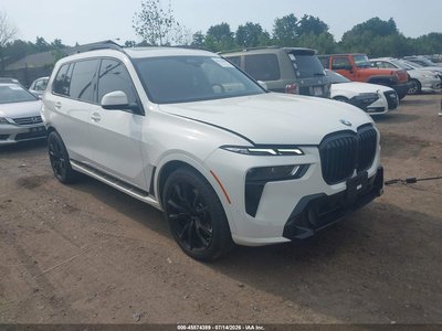 5UX23EM0XP9****** 2023 BMW X7