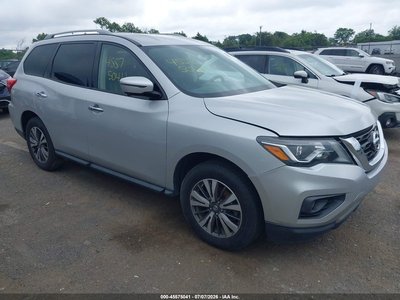 5N1DR2MM9JC****** 2018 Nissan Pathfinder