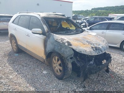 5XYKTCA66DG****** 2013 Kia Sorento