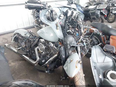 2012 Harley-Davidson FLHTCU