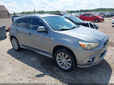 JA4AR4AU1BZ****** 2011 Mitsubishi Outlander