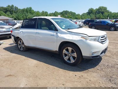 5TDDK3EH2DS****** 2013 Toyota Highlander